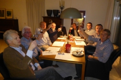 Wijnproeverij met vrienden in Hellendoorn